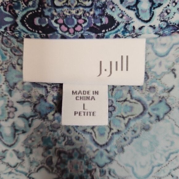 J Jill Blue Geometric Blouse Sz Lg Petite Rayon vneck - Picture 3 of 9